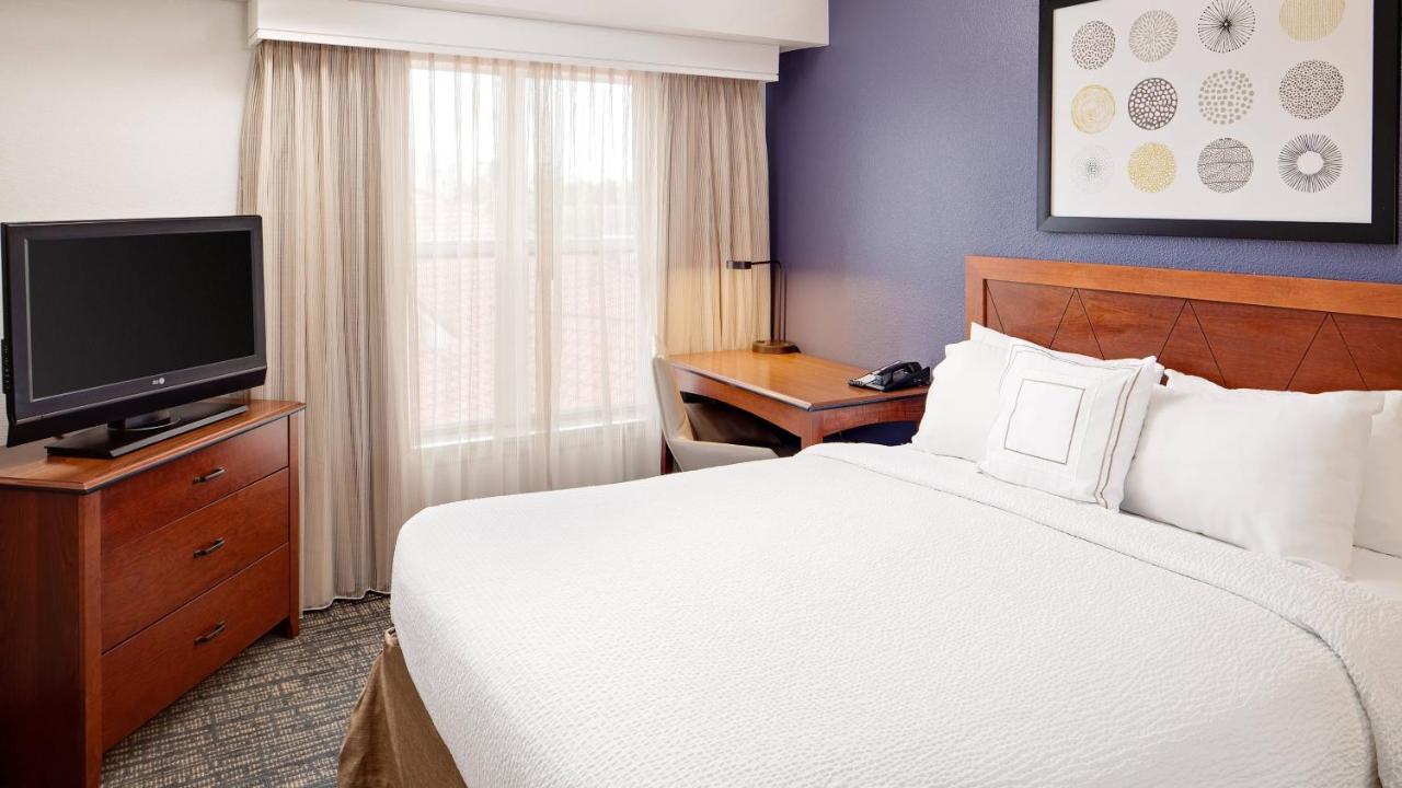 Residence Inn By Marriott Tucson Williams Centre Bagian luar foto