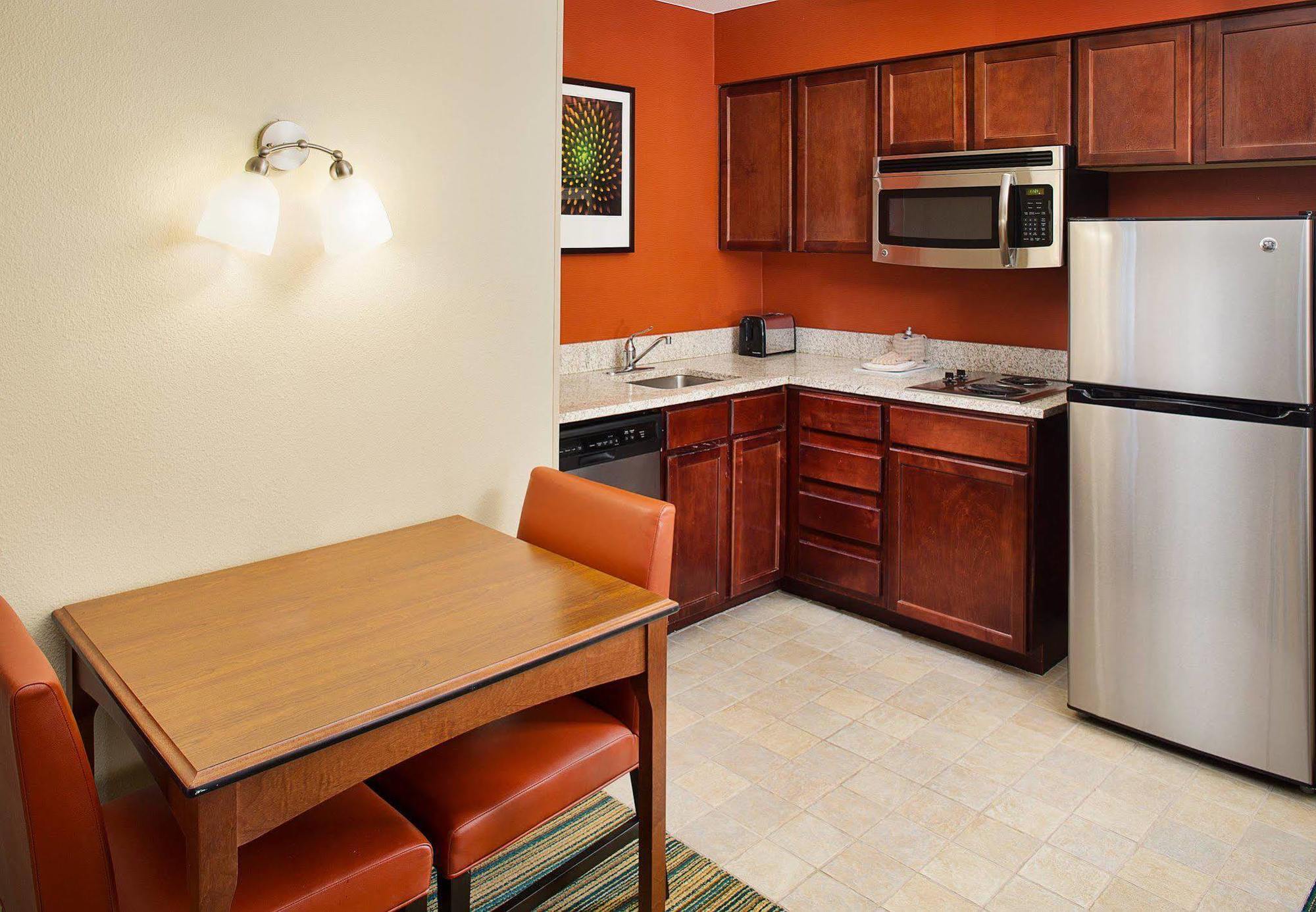 Residence Inn By Marriott Tucson Williams Centre Bagian luar foto