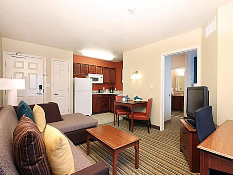 Residence Inn By Marriott Tucson Williams Centre Bagian luar foto